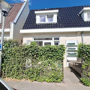 huisje-louis.zandvoort-hotels.com/